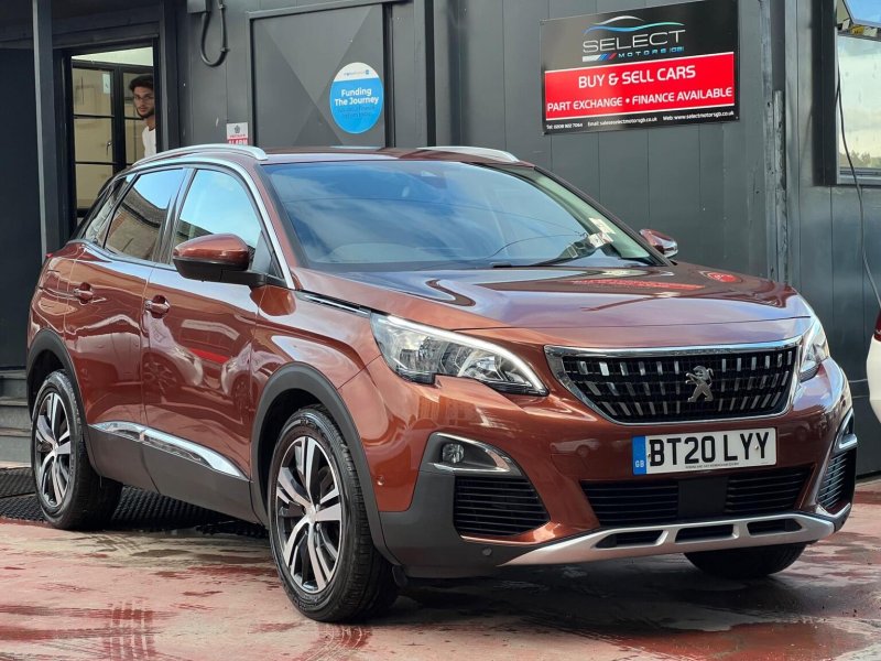 PEUGEOT 3008