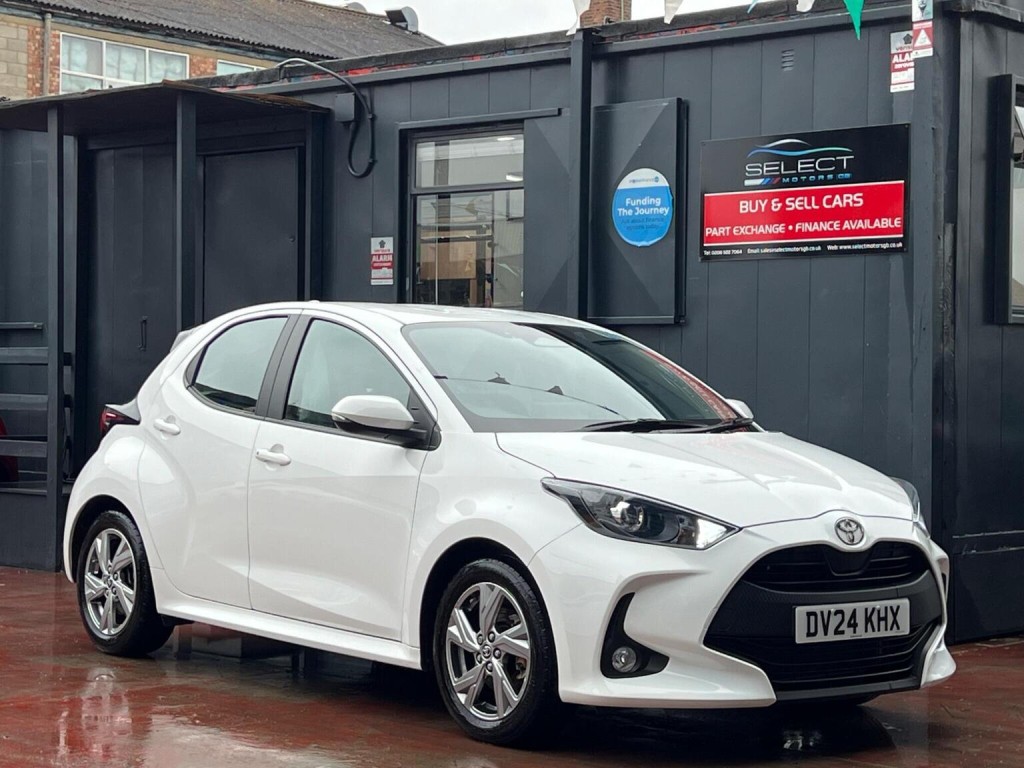 2024 Toyota YARIS