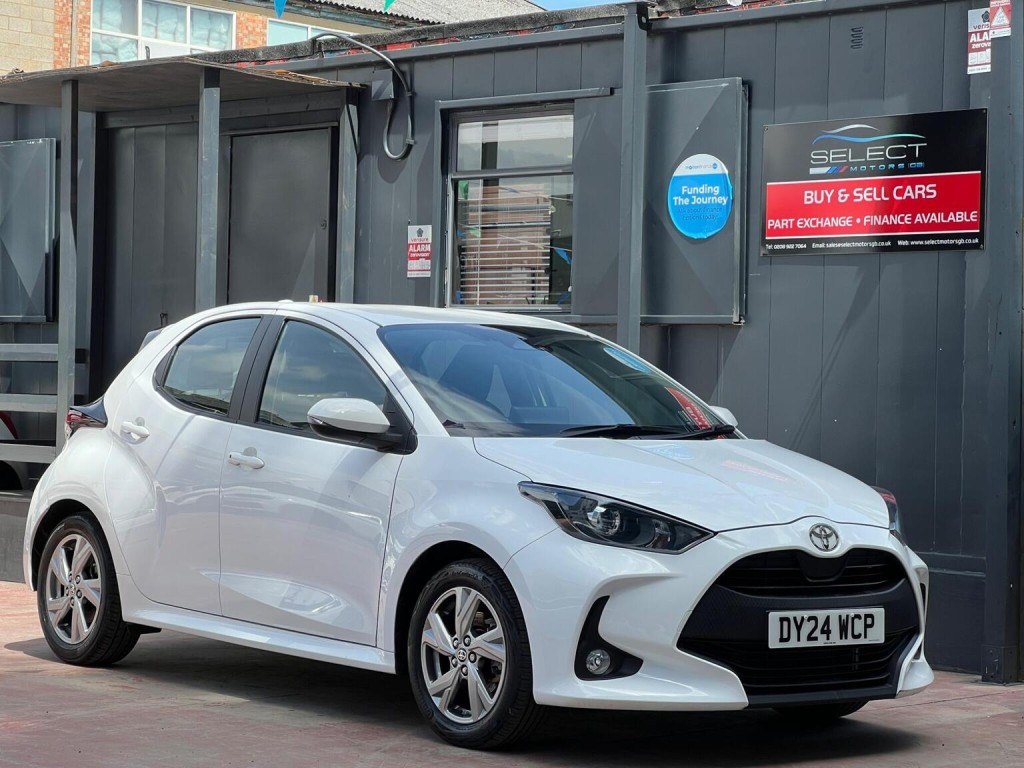 2024 Toyota YARIS