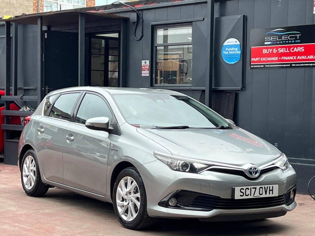2017 Toyota Auris